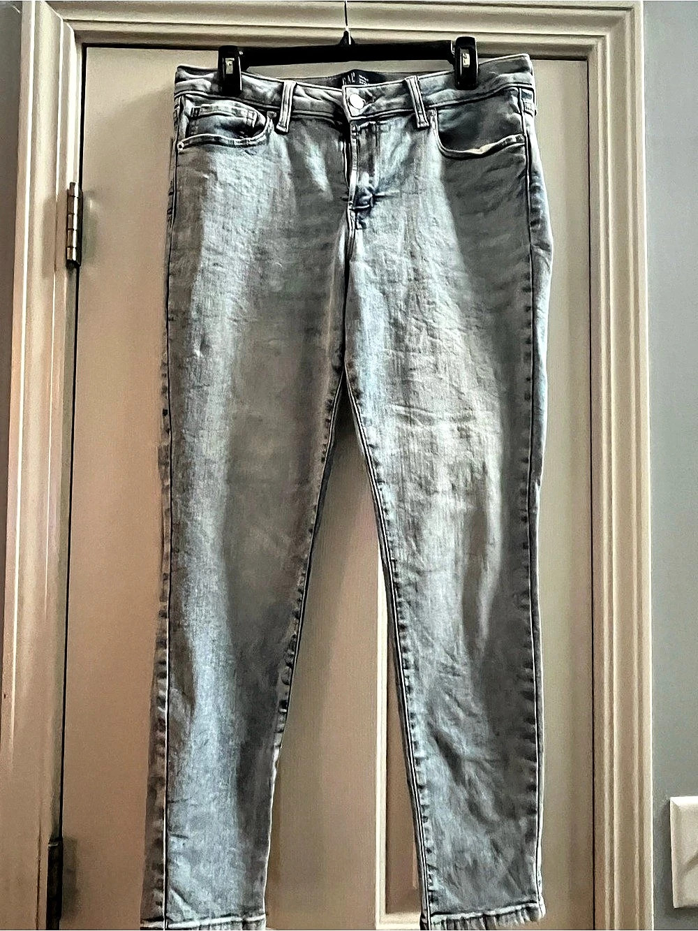 Gap Denim Universal Skinny Jeans Light Wash Size 14 / 32R High Stretch Comfort